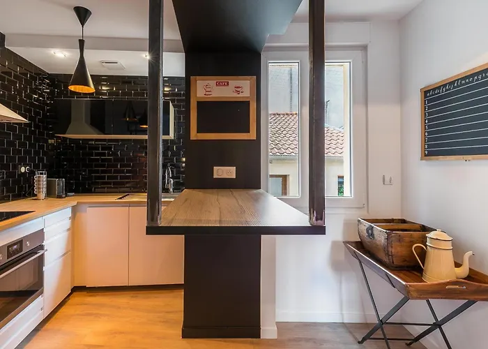 Superbe Duplex Avec Terrasse Au Coeur De *